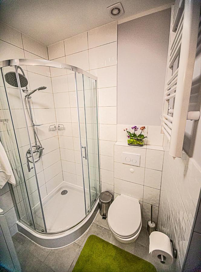 Apartament Marklissa Leśna Buitenkant foto