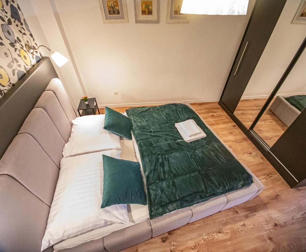 Apartament Marklissa Leśna Buitenkant foto